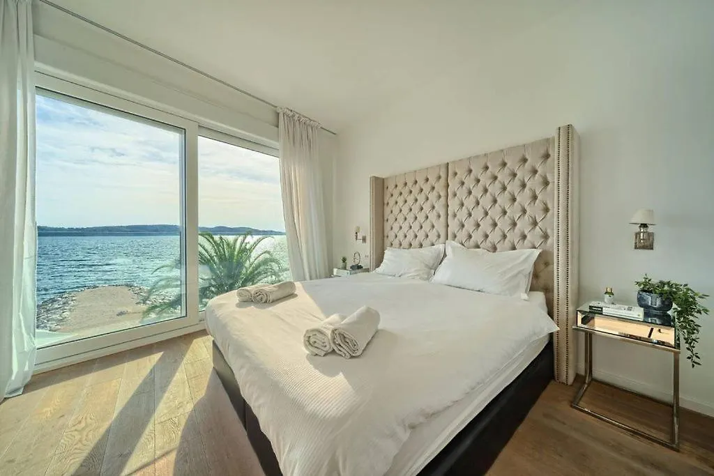 Tatinja Village Trogir